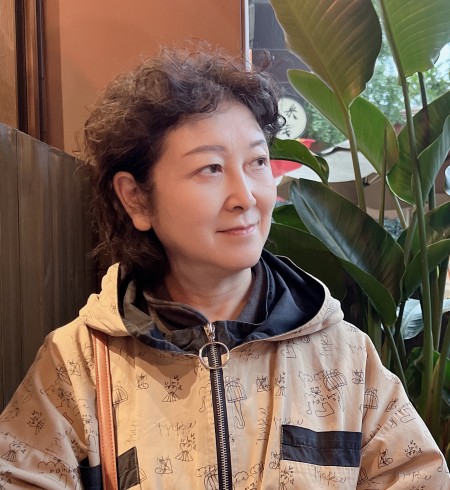 鲜亚琪